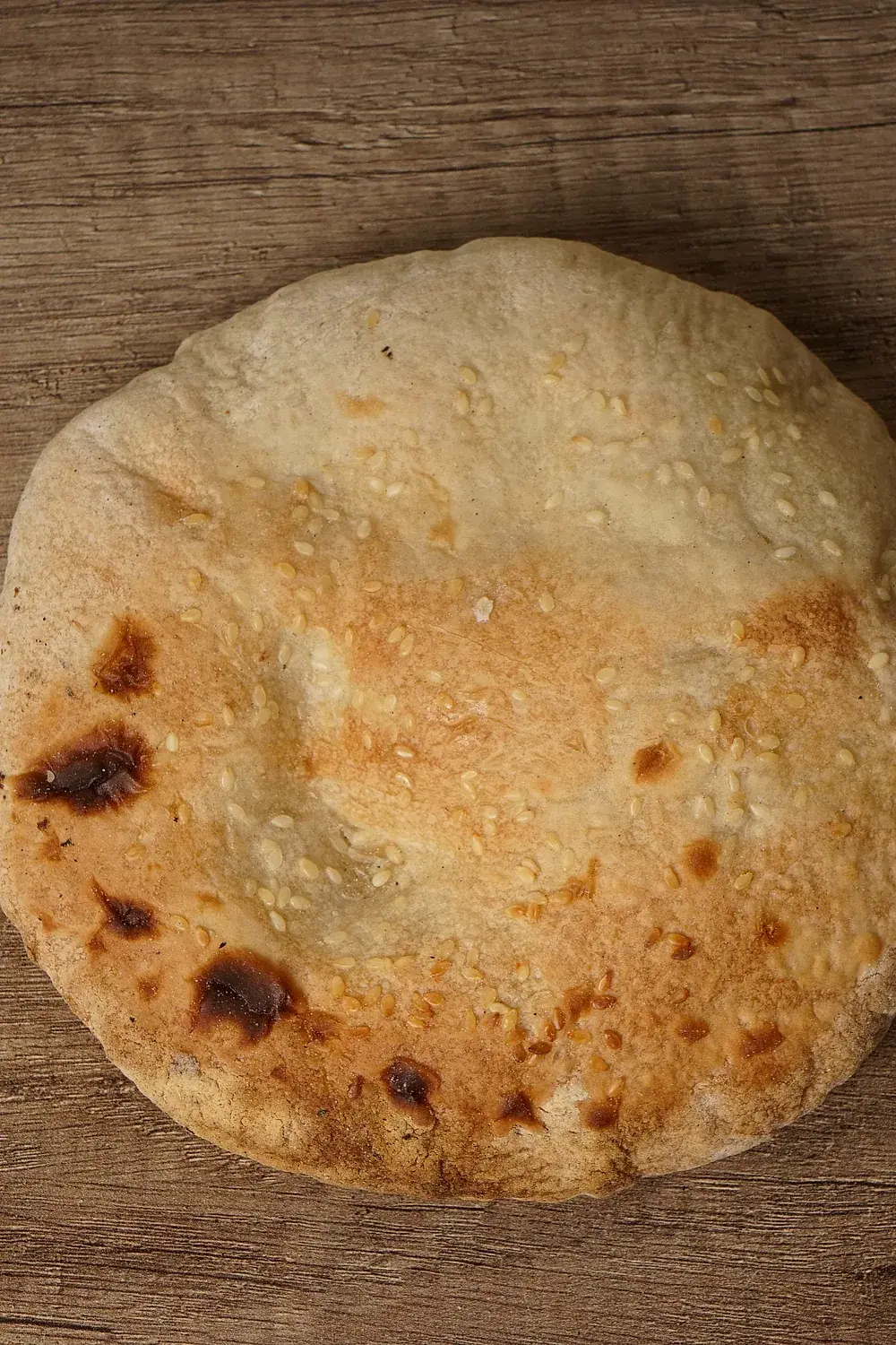 Frisches Fladenbrot aus dem Steinofen